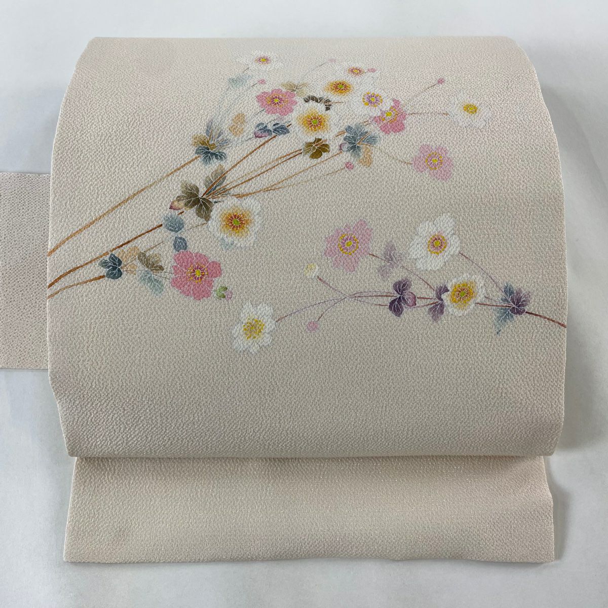 名古屋帯 花唐草 縮緬 素敵な染め 開き名古屋 着物 正絹 T-8392 名古屋帯 花唐草 縮緬 素敵な染め 開き名古屋 着物 正絹 T-8392