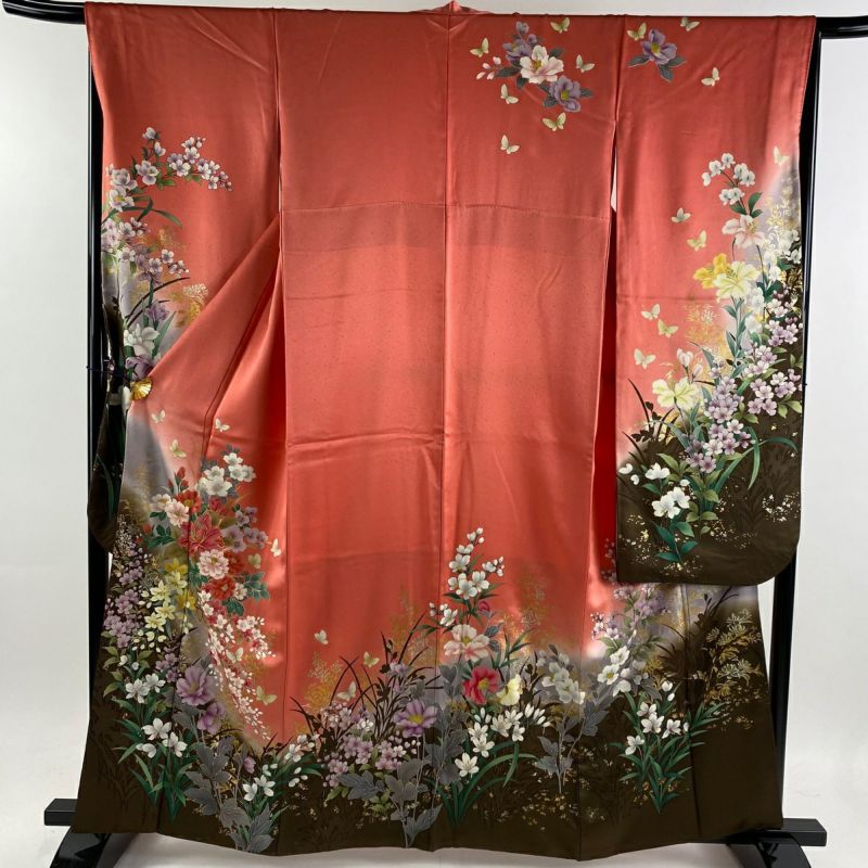 振袖 身丈161.5cm 裄丈66.5cm M 袷 蝶 花籠 金彩 刺繍 茜色 正絹 美品 ...