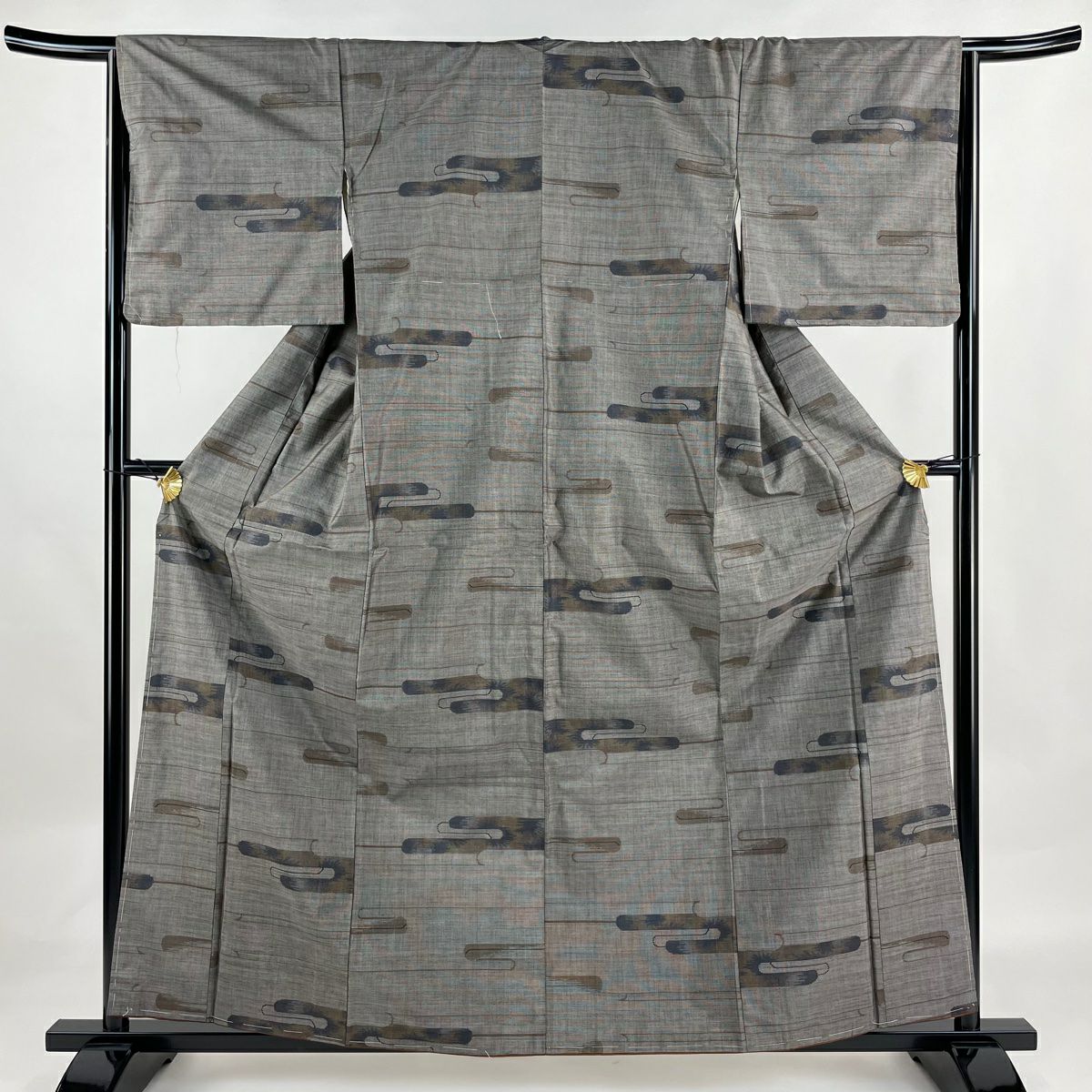 50%OFF 紬 身丈168cm 裄丈65.5cm M 袷 花唐草 ヱ霞 焦茶色 正絹