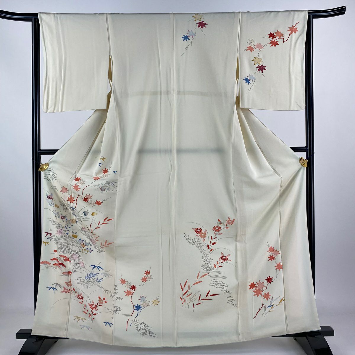 50%OFF 付下げ 身丈160cm 裄丈66cm M 袷 秋草 金糸 金彩 墨色